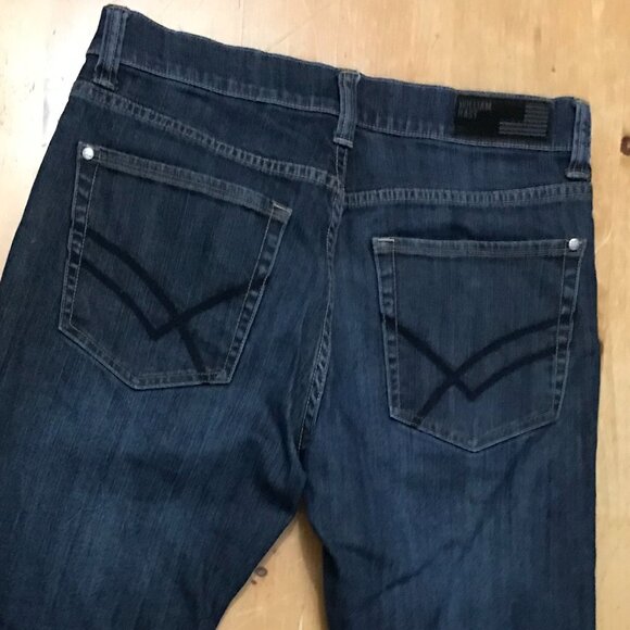 William Rast Men’s Boot Cut Jeans – Size 31x30, Dark Wash Denim (Style 008737) - Picture 6 of 8